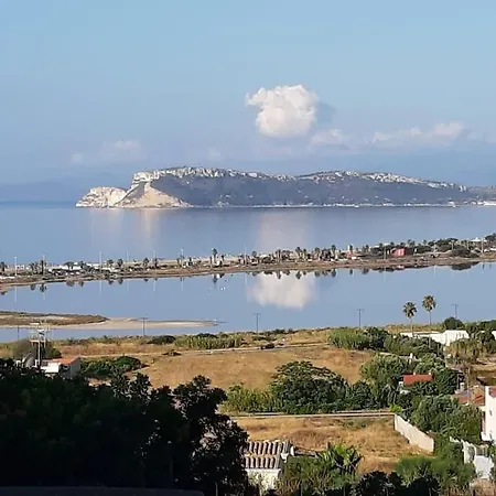 Dormi're Sul Golfo Su Forti