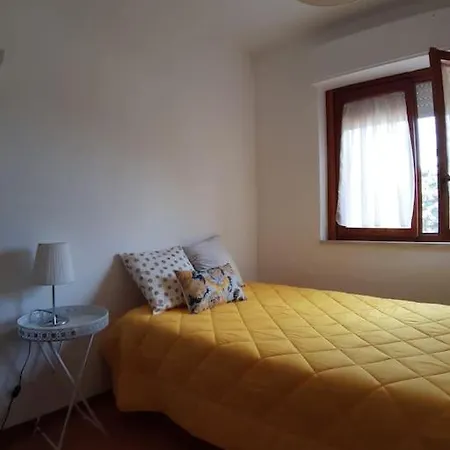 Dormi're Sul Golfo Su Forti